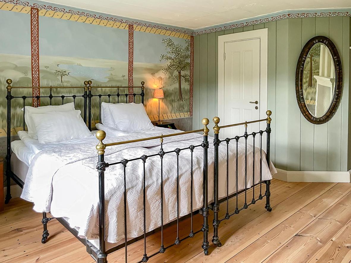 Traedgardshotellet Aras Saeteri Och Traedgardar Dalum エクステリア 写真